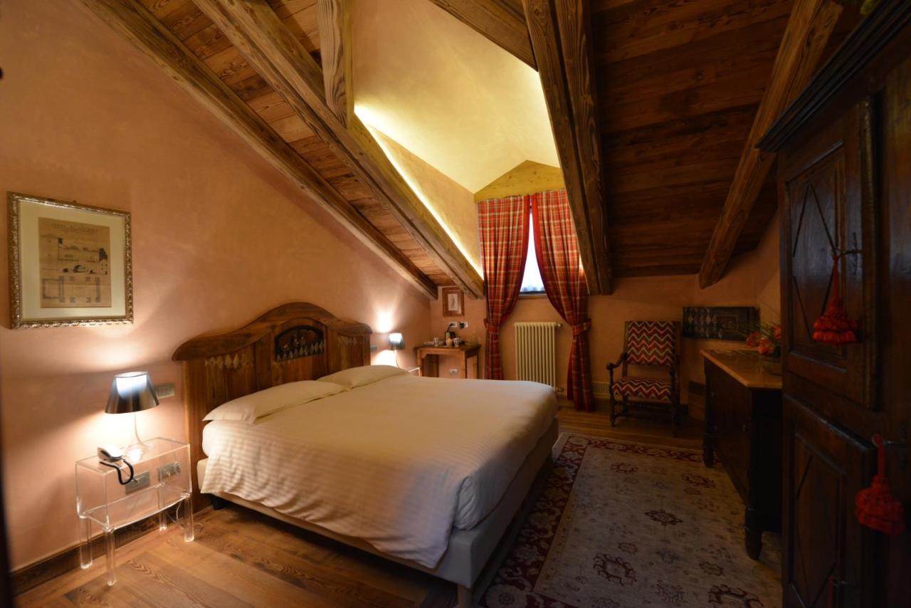 Superior Deluxe Double or Twin Room