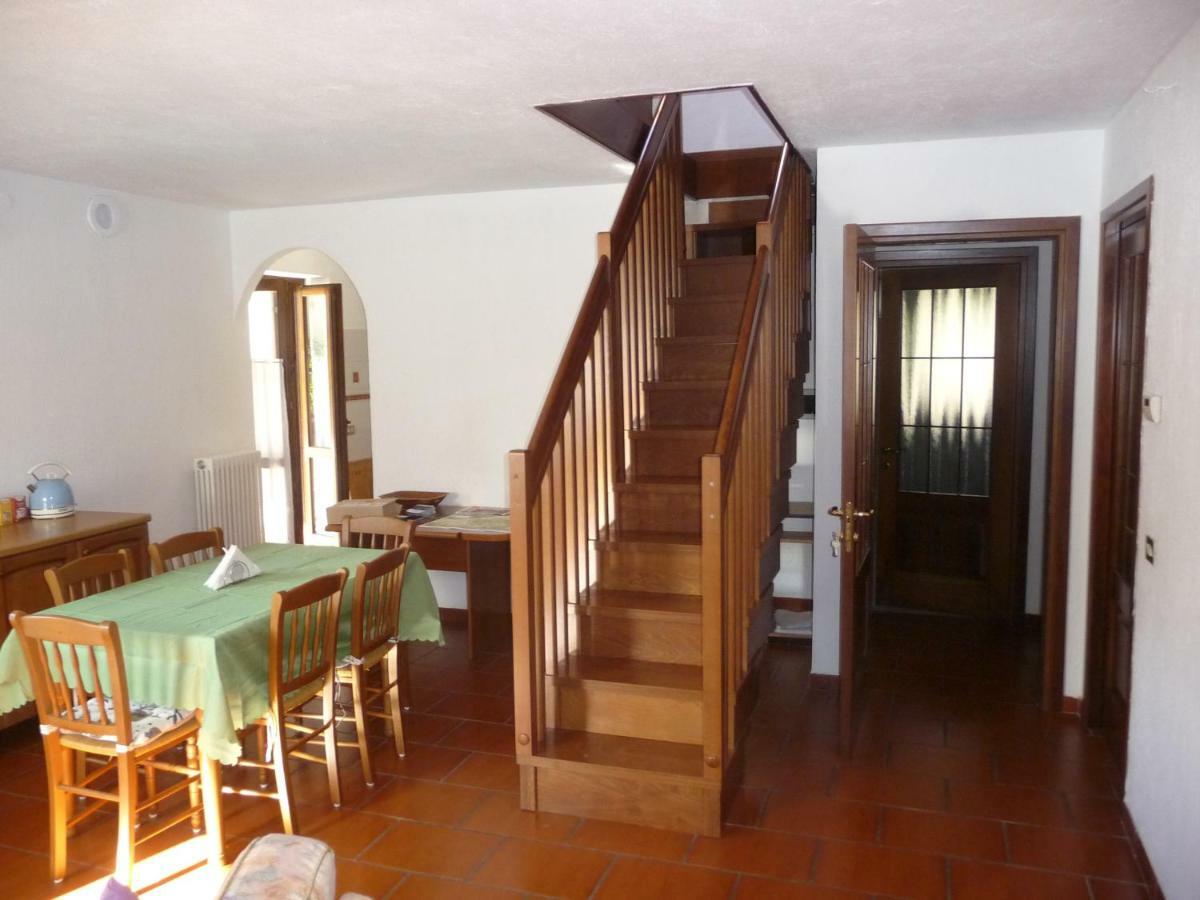 Standard Double Room with Shared Bathroom