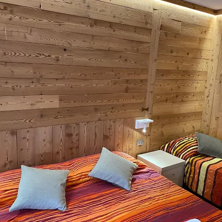 Sottosopra Alps Apartments & Rooms Ski & Bike Room-2