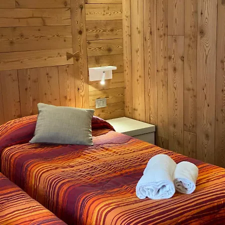 Sottosopra Alps Apartments & Rooms Ski & Bike Room-3